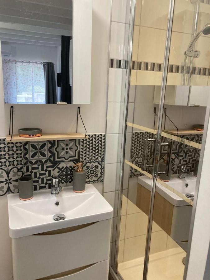 Apartament Au Havre De Paix Garéoult Zewnętrze zdjęcie